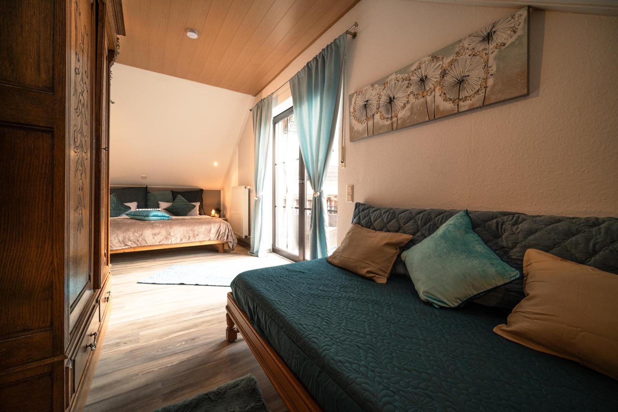 Balkon Zimmer - Apartment Gonnersdorf  Bagian luar foto
